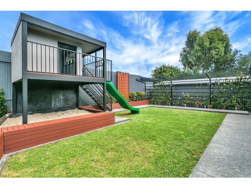 19 Parslow Road, Para Hills SA 5096