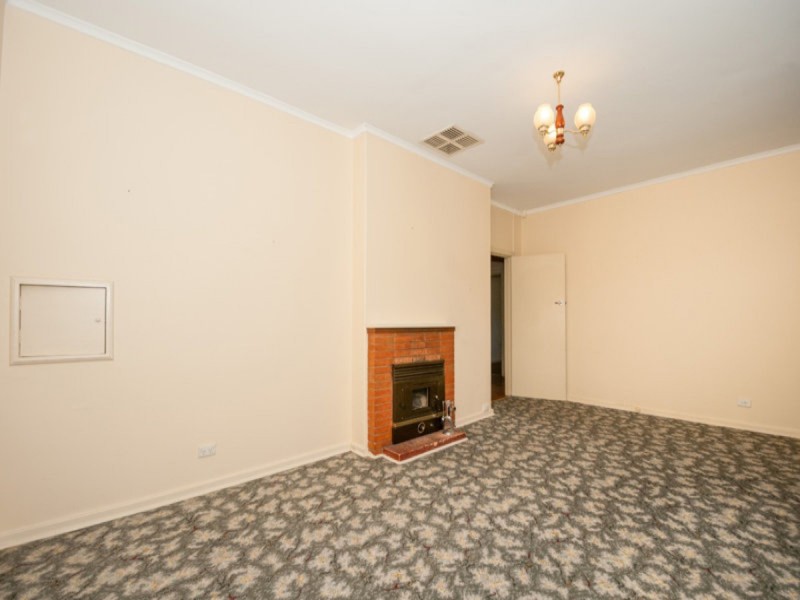 118 Harvey Road, Elizabeth South SA 5112