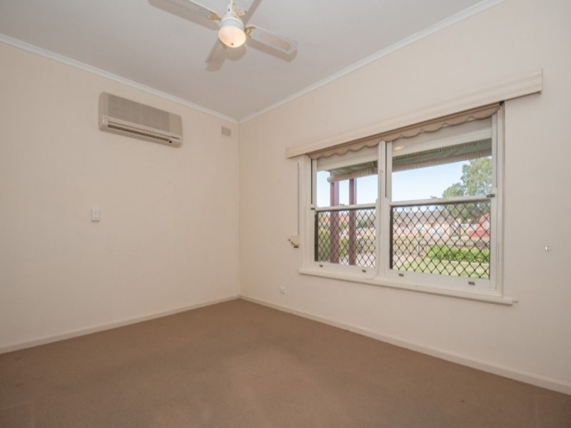 118 Harvey Road, Elizabeth South SA 5112