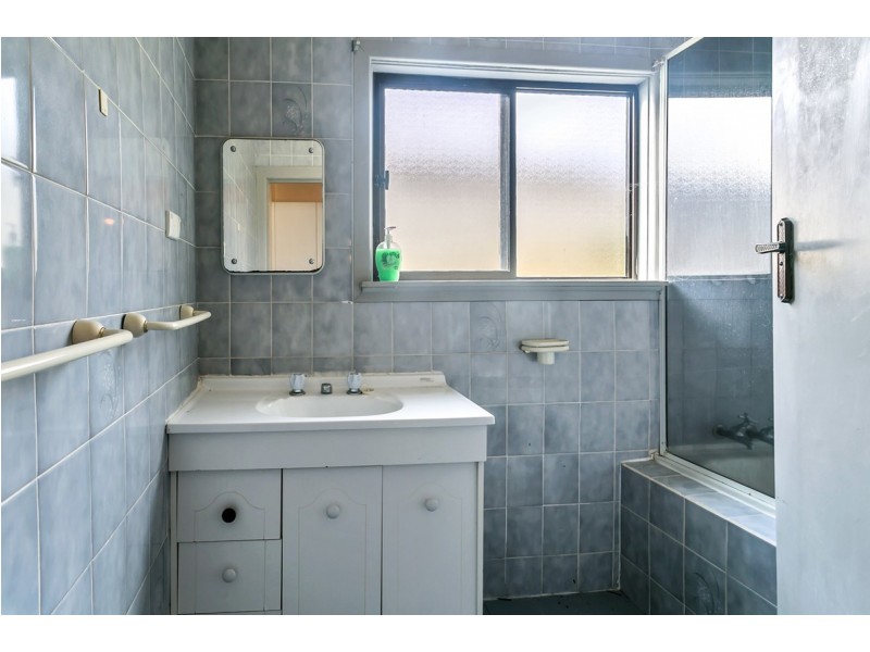 54 Alexander Avenue, Campbelltown SA 5074