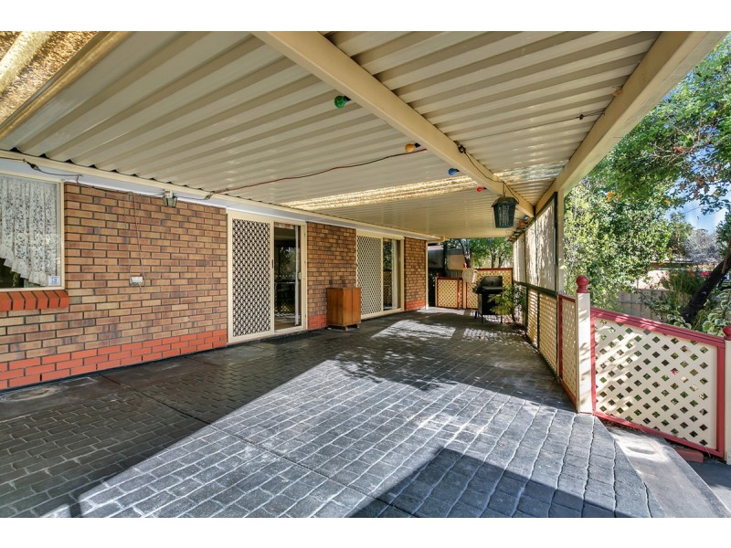 8 Coley Place, Greenwith SA 5125