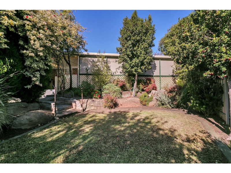 8 Coley Place, Greenwith SA 5125