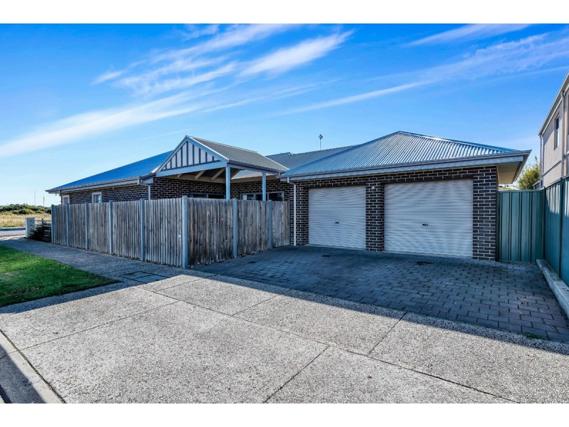 66 Shoalhaven Circuit, Mawson Lakes SA 5095