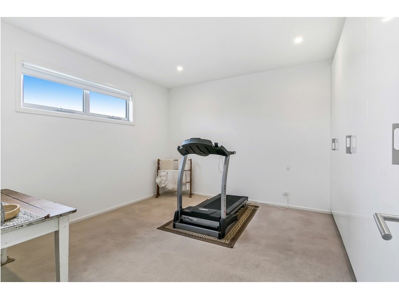 1a Blamey Avenue, Broadview SA 5083