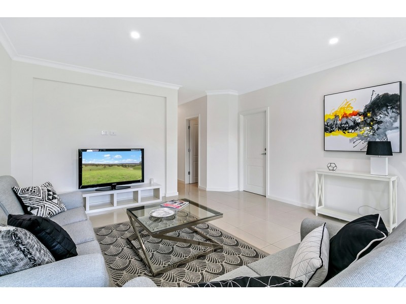 35 Robert Avenue, Broadview SA 5083