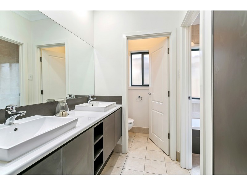 35 Robert Avenue, Broadview SA 5083