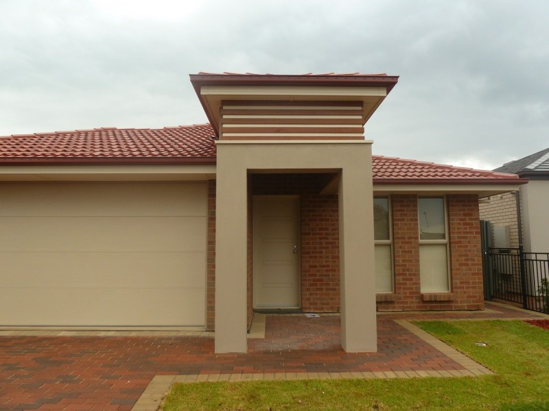 15 Jindabyne Street, Andrews Farm SA 5114