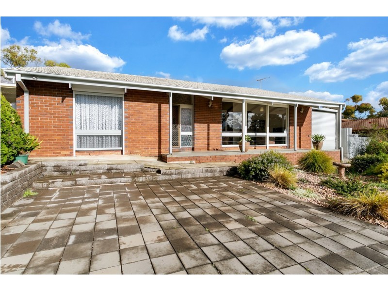 19 Barina Avenue, Para Vista SA 5093