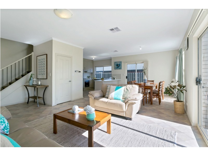 42 Sparks Terrace, Rostrevor SA 5073