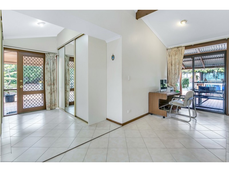 13 Seville Avenue, Gulfview Heights SA 5096