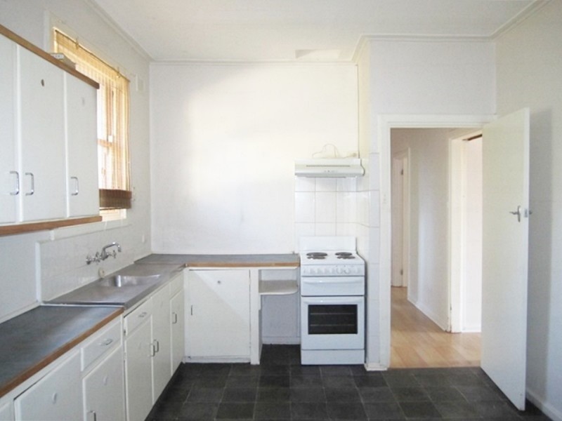 2 Blencowe Street, Elizabeth Grove SA 5112