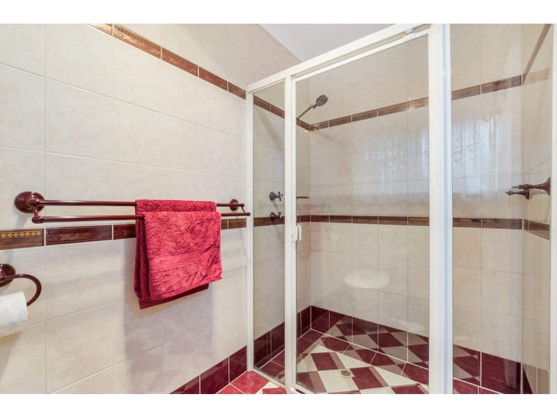 10 Matthews Street, Hope Valley SA 5090