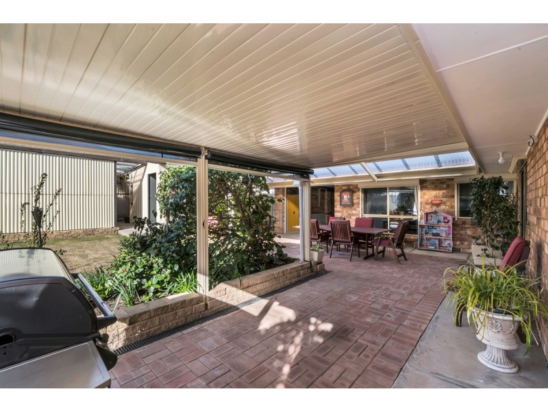 10 Matthews Street, Hope Valley SA 5090