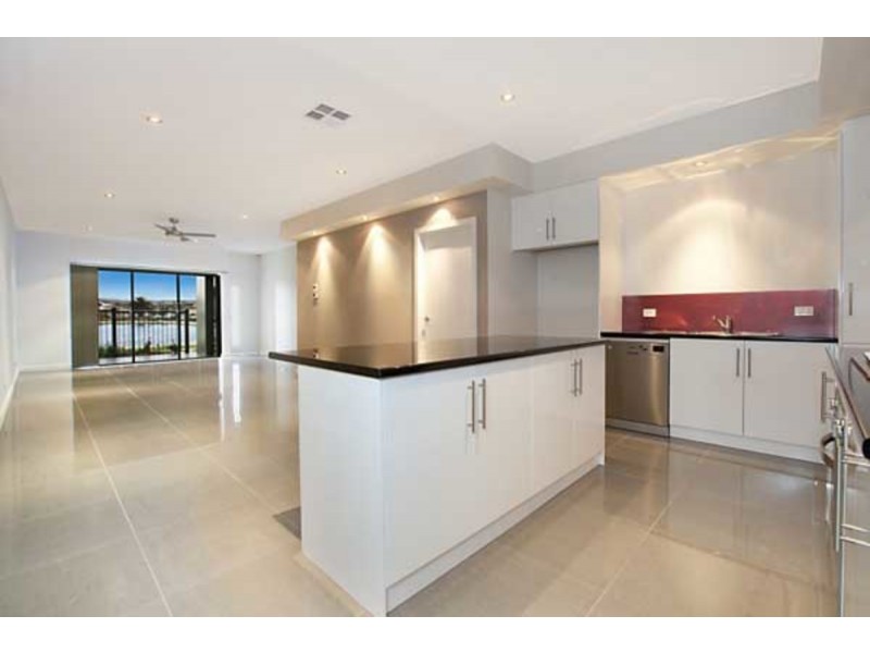 12 Chianti Lane, Mawson Lakes SA 5095