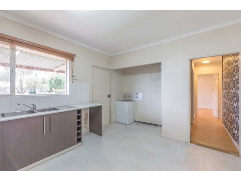 329 Nelson Road, Para Hills SA 5096