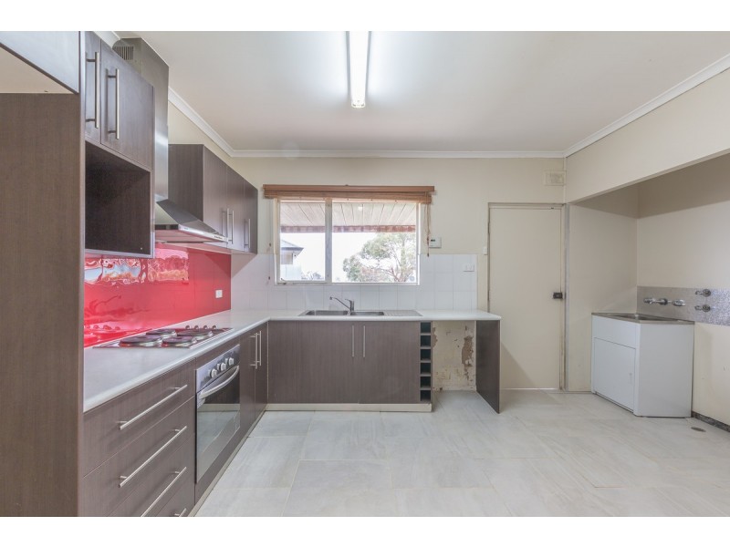 329 Nelson Road, Para Hills SA 5096