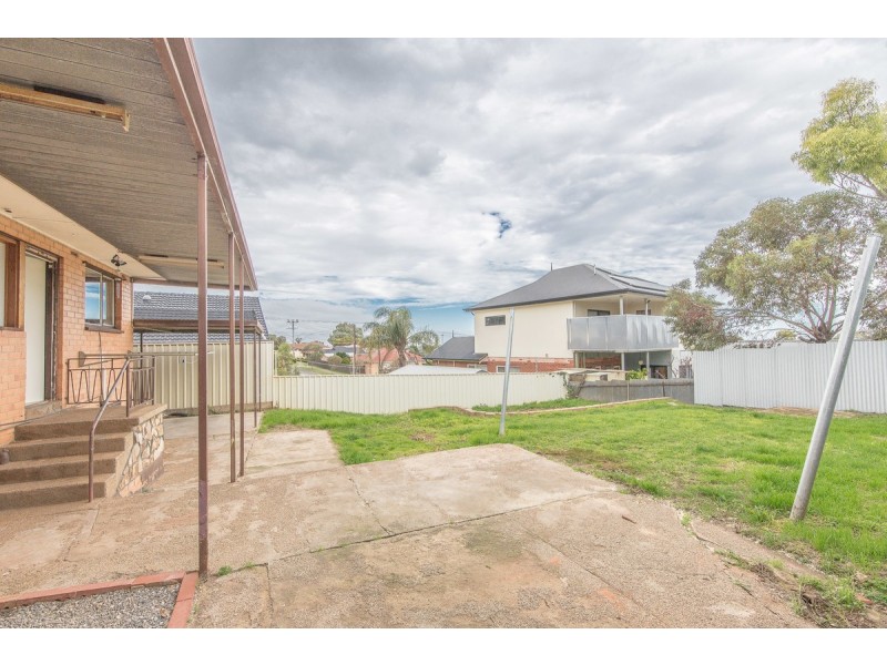 329 Nelson Road, Para Hills SA 5096