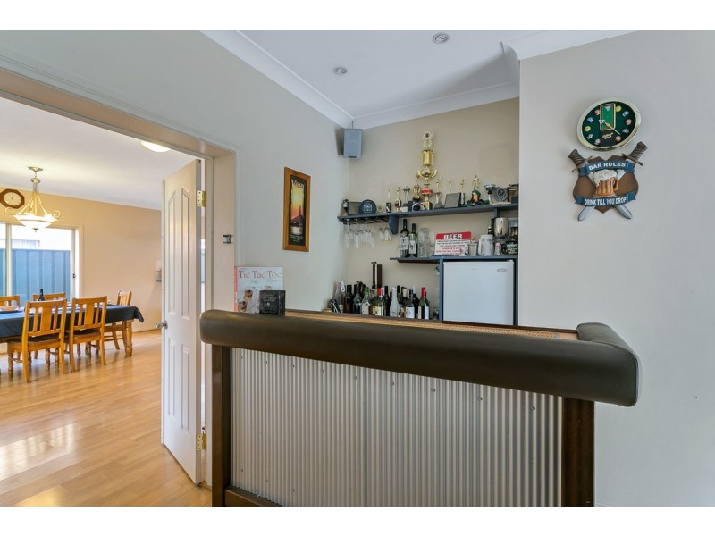 7 Poplar Court, Mawson Lakes SA 5095