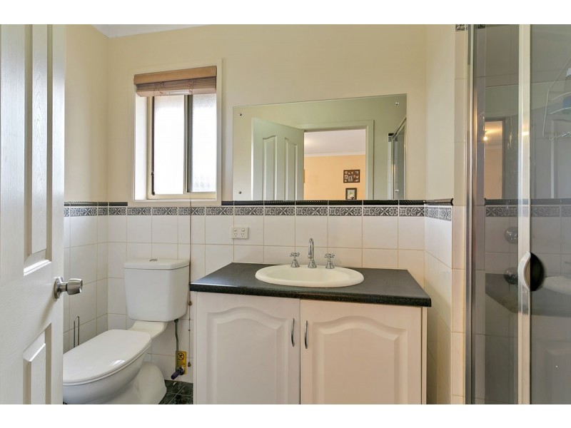 7 Poplar Court, Mawson Lakes SA 5095