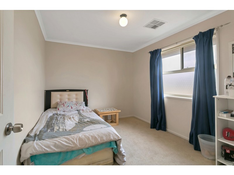 7 Poplar Court, Mawson Lakes SA 5095
