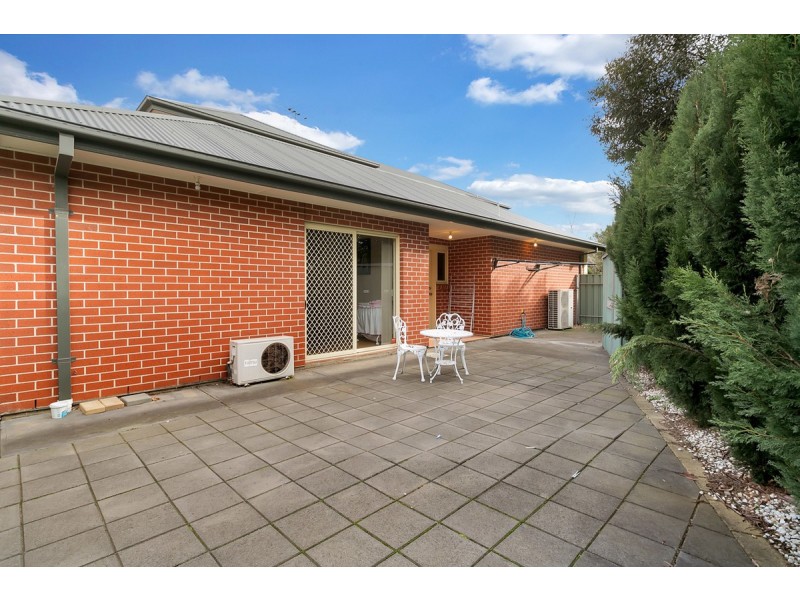 7 Poplar Court, Mawson Lakes SA 5095