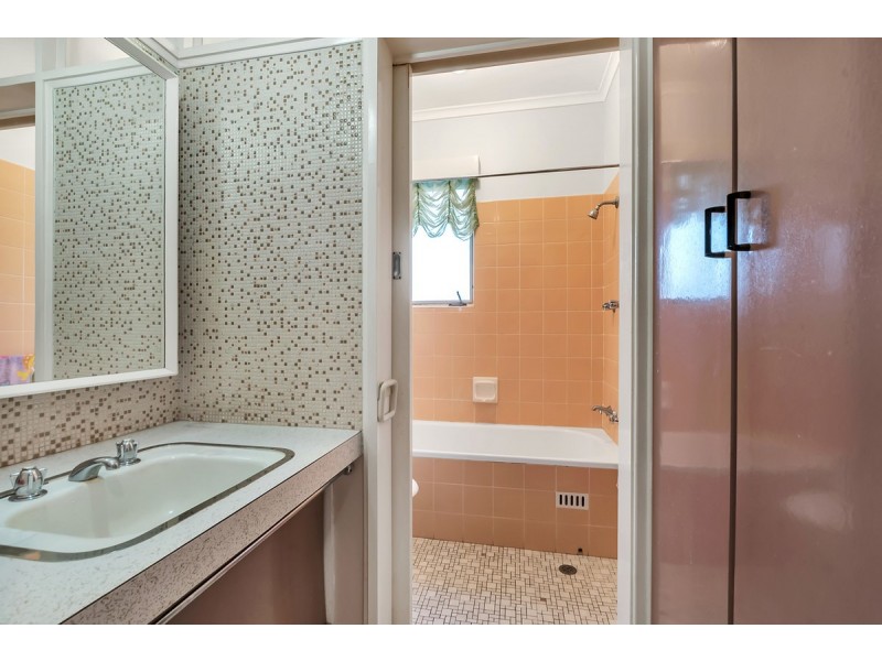 3 Calwield Road, Modbury SA 5092