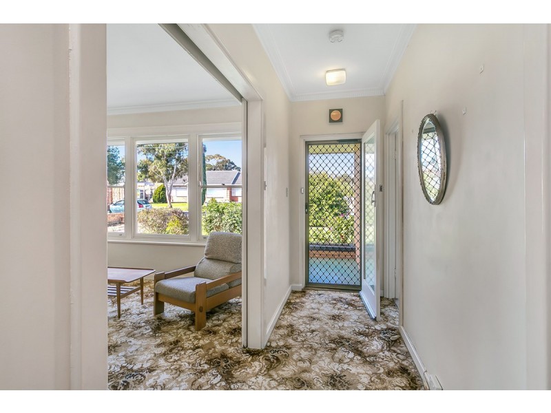 6 Ambrose Avenue, Campbelltown SA 5074