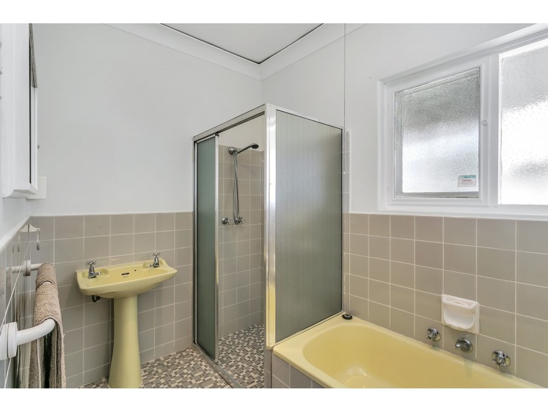 6 Ambrose Avenue, Campbelltown SA 5074