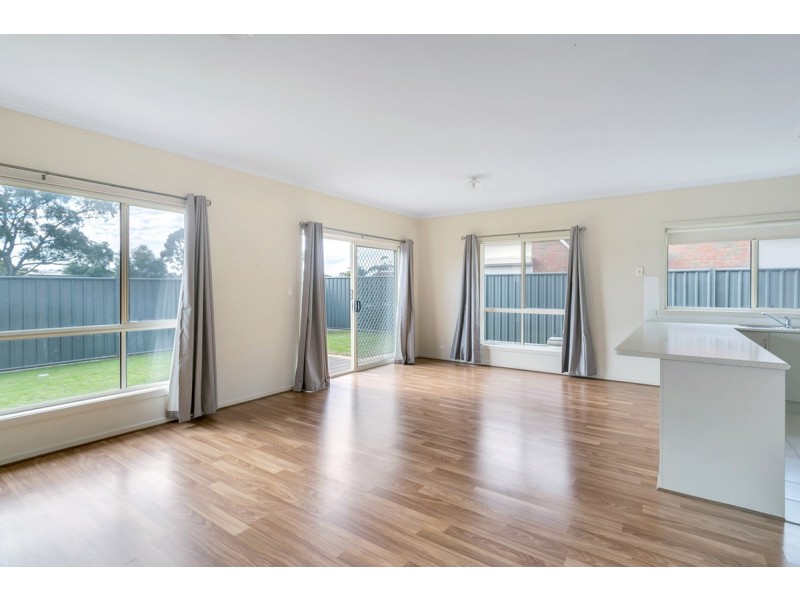 115 Lakeside Drive, Andrews Farm SA 5114