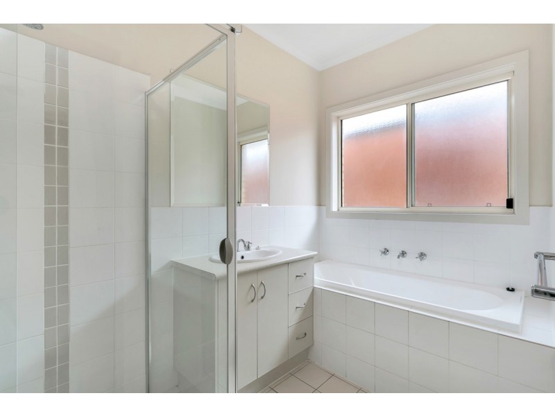 115 Lakeside Drive, Andrews Farm SA 5114