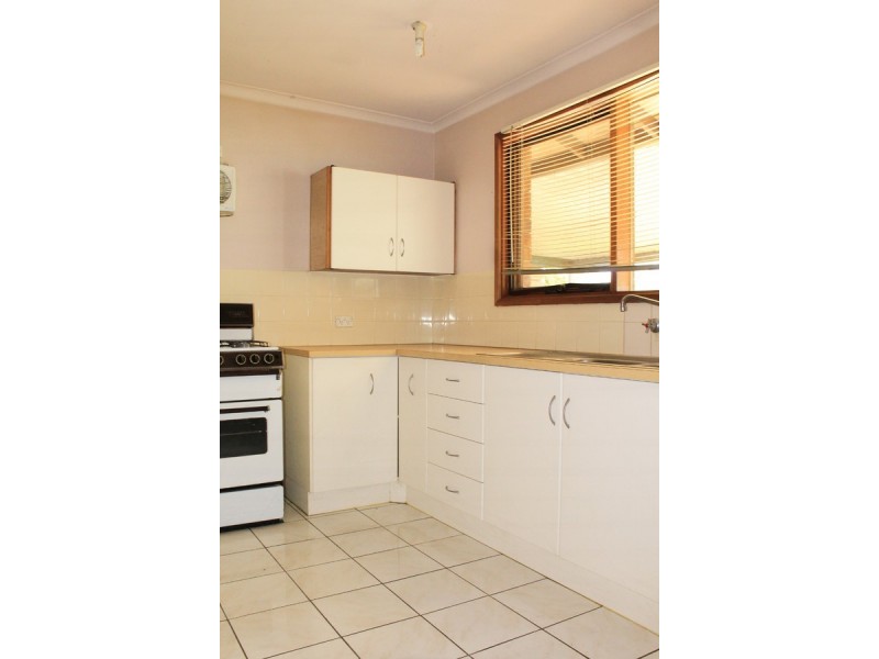 18 Lerida Crescent, Salisbury Downs SA 5108