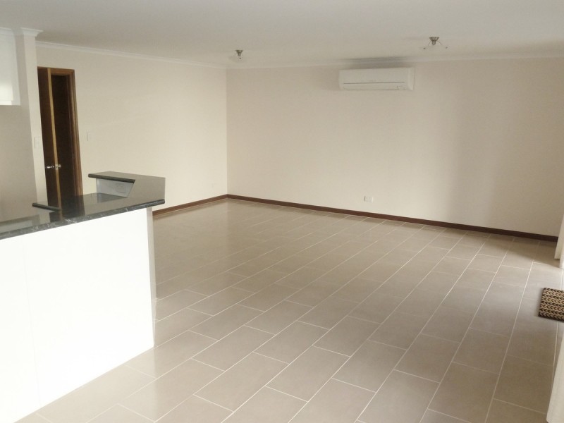 15 Kildare Close, Dernancourt SA 5075