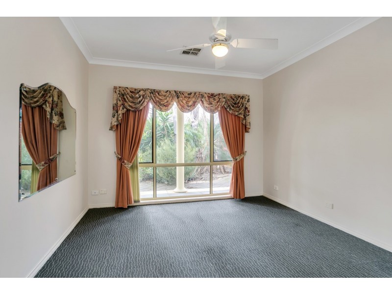 2 Avenger Place, Walkley Heights SA 5098