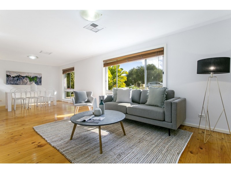 45 Landal Boulevard, Redwood Park SA 5097