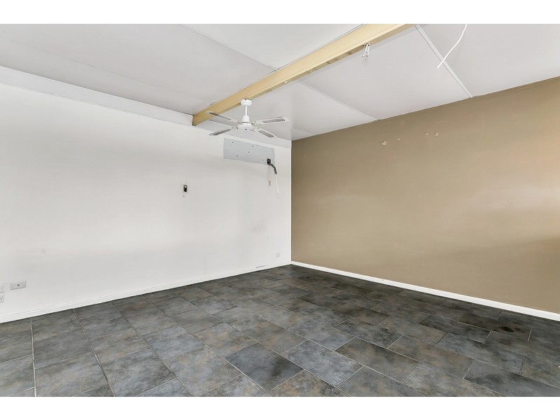 4 Pierre Road, Modbury SA 5092