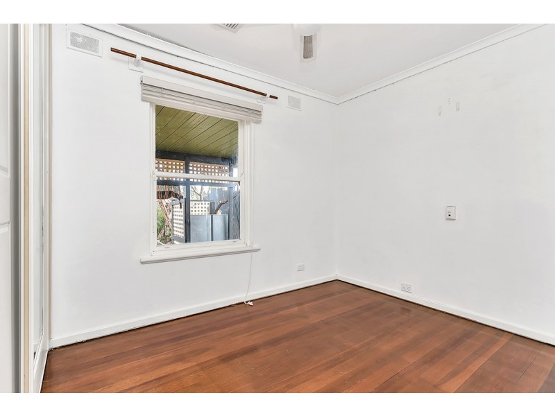 4 Pierre Road, Modbury SA 5092