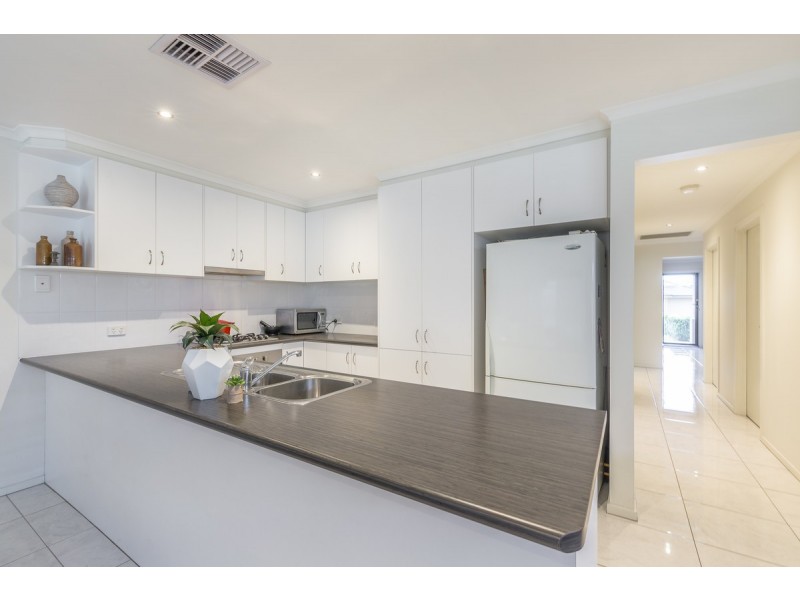 24 Cabernet Close, Old Reynella SA 5161