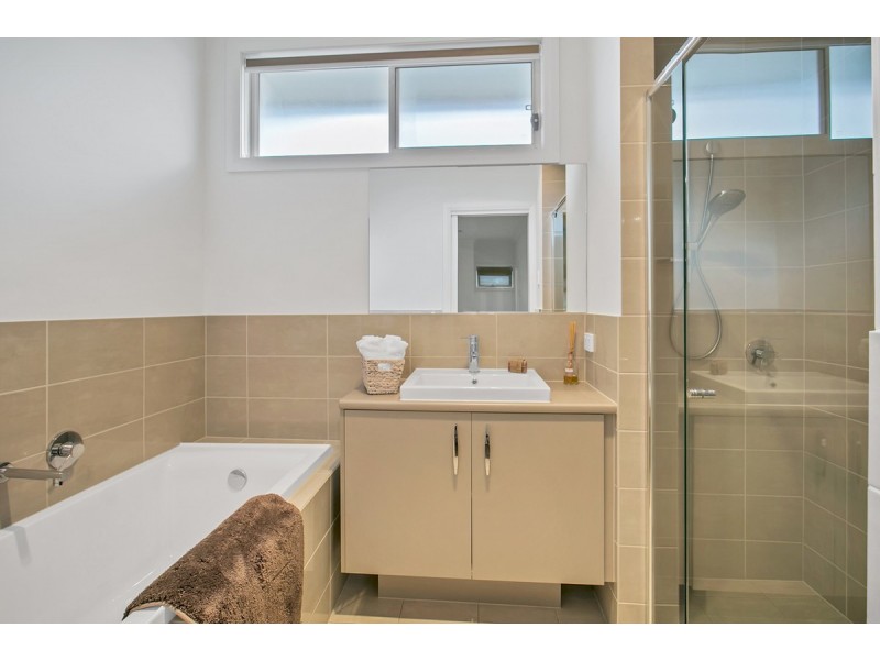 12a Jury Avenue, Rostrevor SA 5073