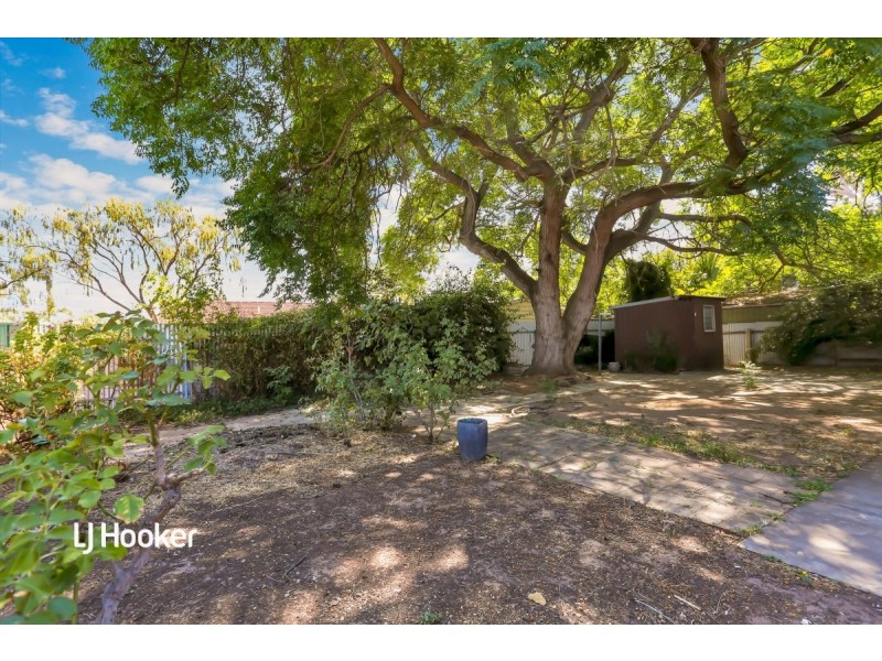 13 Ronald Drive, Salisbury East SA 5109