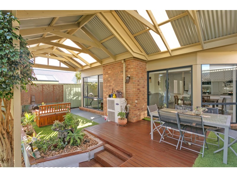 25 Mercedes Drive, Holden Hill SA 5088