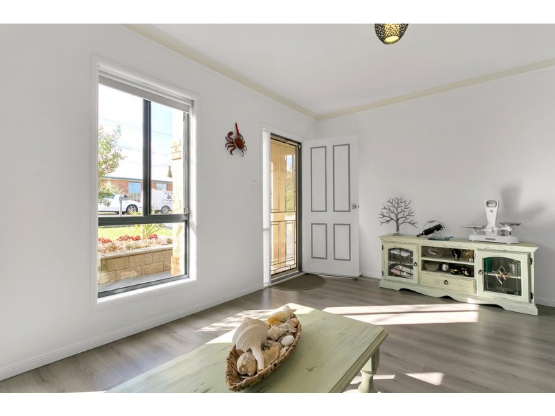 25 Mercedes Drive, Holden Hill SA 5088