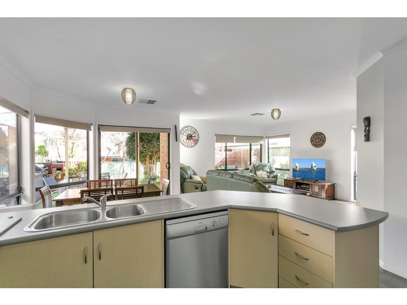 25 Mercedes Drive, Holden Hill SA 5088