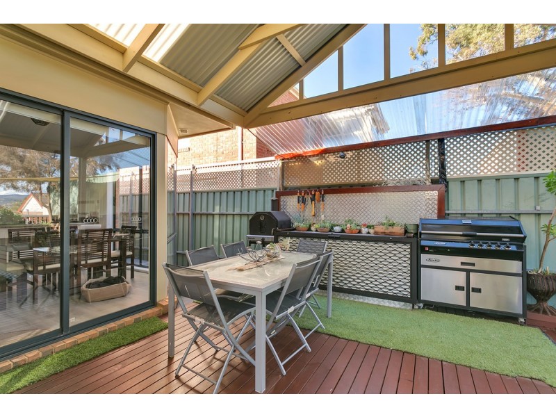 25 Mercedes Drive, Holden Hill SA 5088