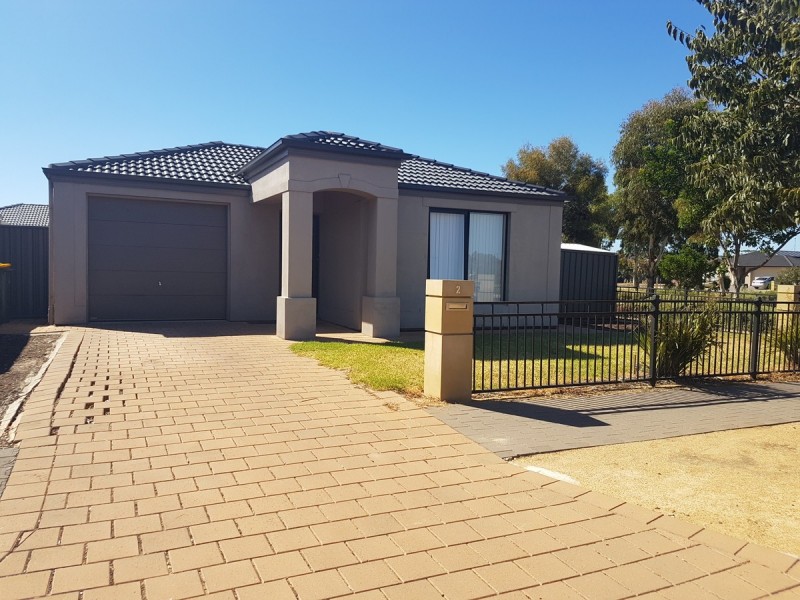 2 Hume Street, Andrews Farm SA 5114