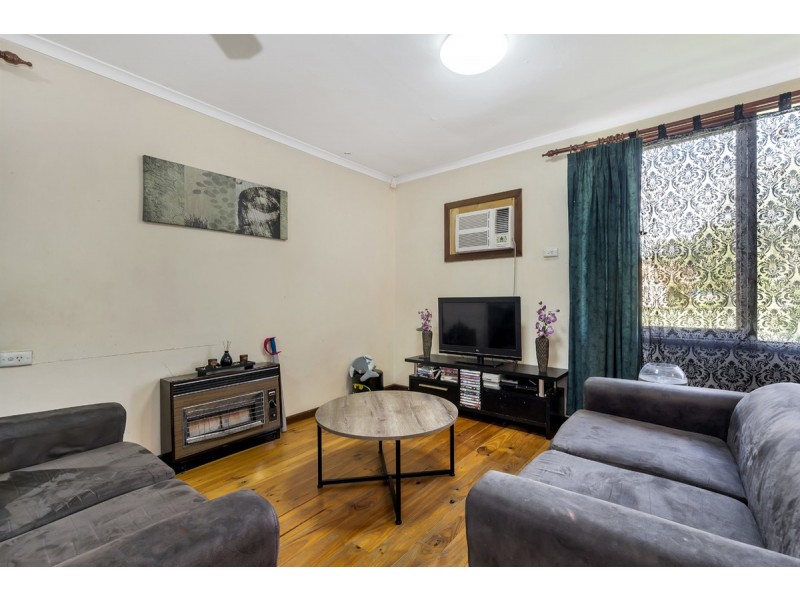 1 Koongarra Crescent, Munno Para SA 5115