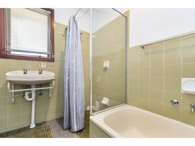 1 Koongarra Crescent, Munno Para SA 5115