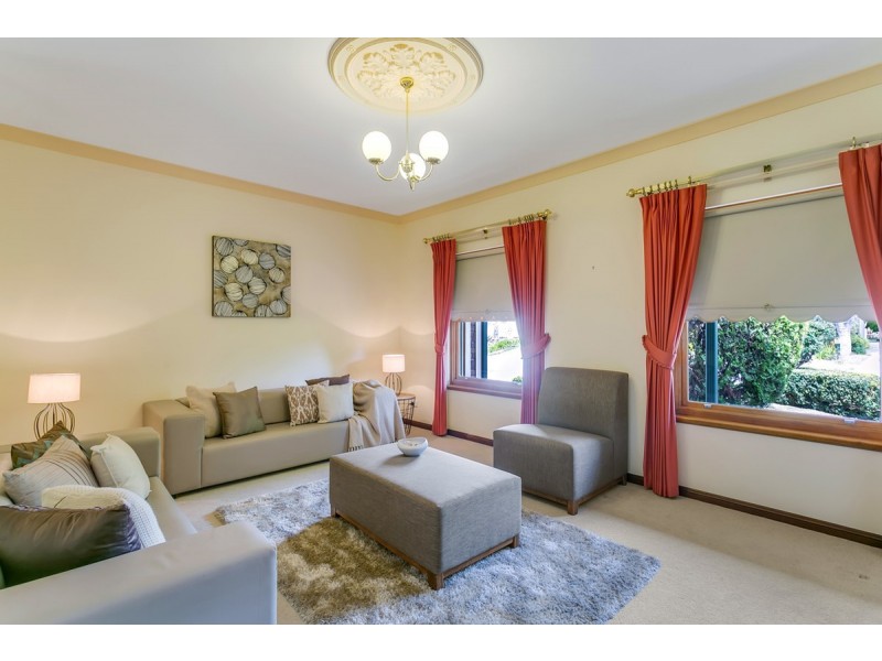 9 St Annes Court, Wynn Vale SA 5127