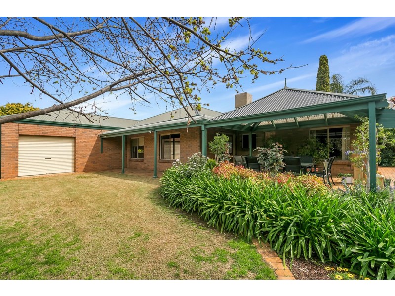 9 St Annes Court, Wynn Vale SA 5127