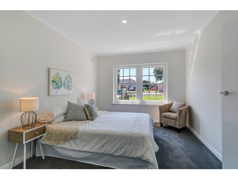 7 Guildford Street, Clearview SA 5085