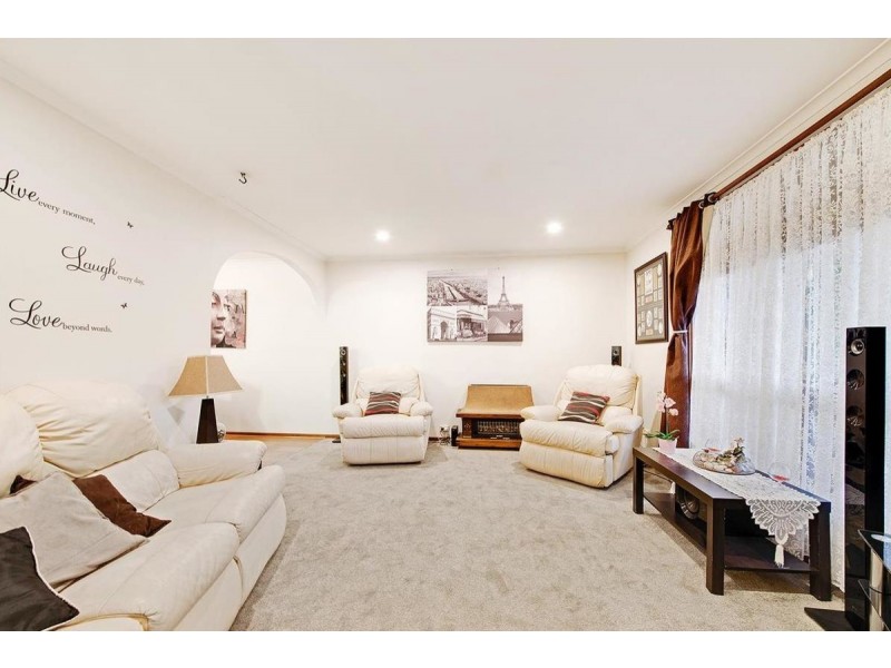 10 Curtin Avenue, St Agnes SA 5097